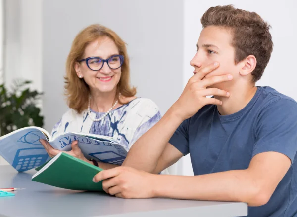 ABC Cours particuliers à Vichy soutien scolaire lycée à Vichy à Vichy